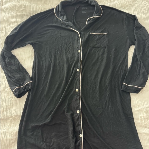 Stars Above Black Nightgown Women’s Small from Target Pajamas pjs - Picture 7 of 7